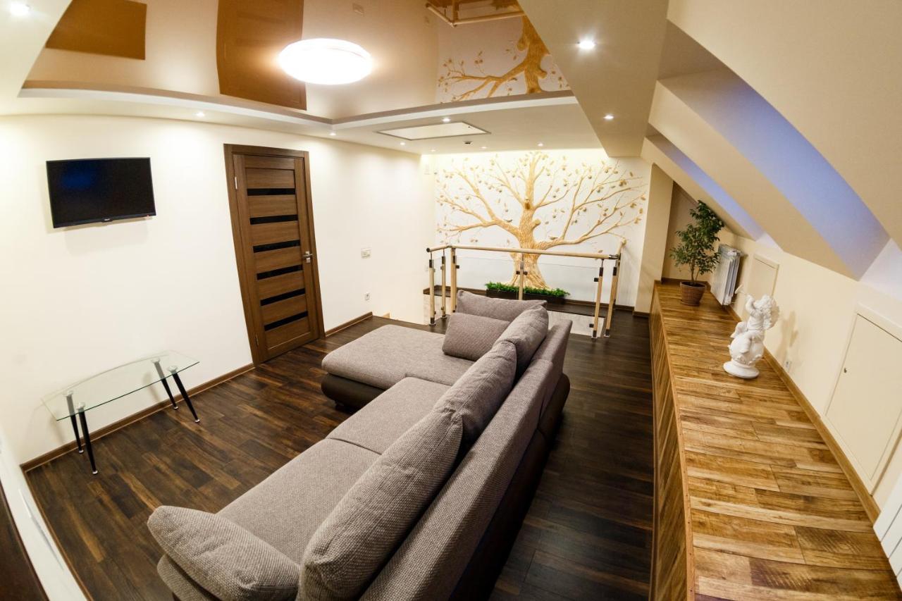 Apartments "The Cultural Capital" Vip Lviv Bagian luar foto